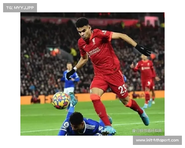 雷恩后卫雅凯肩伤需手术，夏窗6000万镑加盟利物浦计划受影响