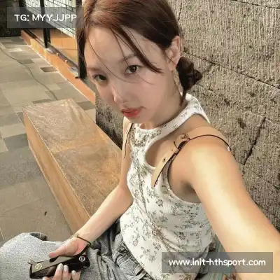 上官磊菁